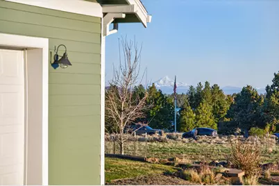 59871 Calgary Loop, Bend, OR 97702 - Photo 45