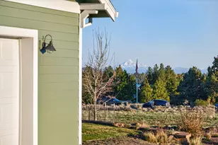 59871 Calgary Loop, Bend, OR 97702 - Photo 45