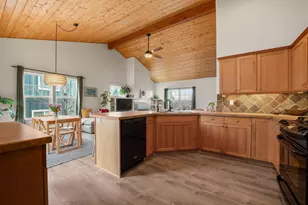 2225 SW 36th Ct, Redmond, OR 97756 - Photo 17