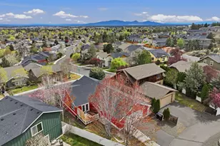 2225 SW 36th Ct, Redmond, OR 97756 - Photo 47