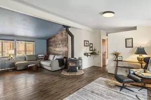 60335 Zuni Cir, Bend, OR 97702 - Photo 11