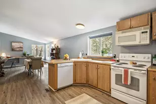 60335 Zuni Cir, Bend, OR 97702 - Photo 15