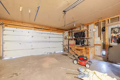 1630 NE 6th, Redmond, OR 97756 - Photo 23