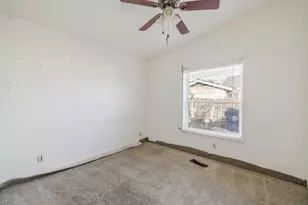 1630 NE 6th, Redmond, OR 97756 - Photo 15