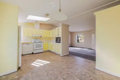 1630 NE 6th, Redmond, OR 97756 - Photo 7