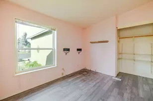 1630 NE 6th, Redmond, OR 97756 - Photo 11