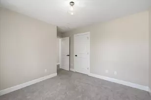 2059 SE 176th Ave, Portland, OR 97233 - Photo 25