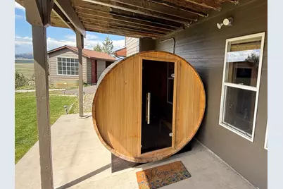 13351 Crystal Springs Road, Klamath Falls, OR 97603 - Photo 11