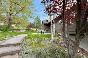 13351 Crystal Springs Rd, Klamath Falls, OR 97603 - Photo 5