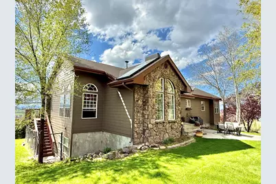 13351 Crystal Springs Road, Klamath Falls, OR 97603 - Photo 3