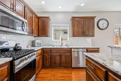 653 NE Providence Drive, Bend, OR 97701 - Photo 5