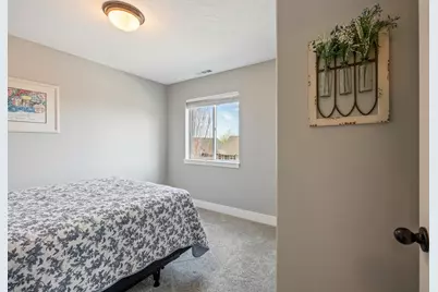 653 NE Providence Drive, Bend, OR 97701 - Photo 13