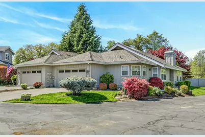 124 SE Gold River Lane, Grants Pass, OR 97527 - Photo 1