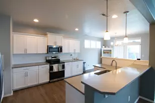 2548 NW Ivy Way, Redmond, OR 97756 - Photo 13