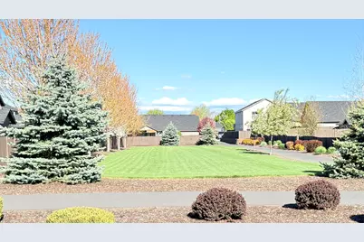 2548 NW Ivy Way, Redmond, OR 97756 - Photo 61