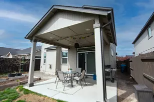 2548 NW Ivy Way, Redmond, OR 97756 - Photo 43