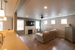 2548 NW Ivy Way, Redmond, OR 97756 - Photo 5