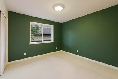 2110 NE Carrie Lane, Bend, OR 97701 - Photo 23