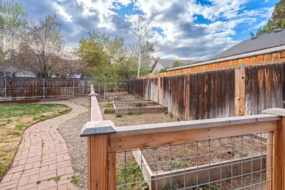 2110 NE Carrie Lane, Bend, OR 97701 - Photo 27