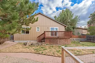 2110 NE Carrie Ln, Bend, OR 97701 - Photo 31