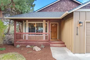 2110 NE Carrie Ln, Bend, OR 97701 - Photo 3