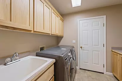 2110 NE Carrie Lane, Bend, OR 97701 - Photo 25