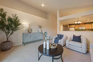 2110 NE Carrie Ln, Bend, OR 97701 - Photo 17