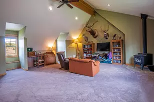 16400 Riata Dr, Sisters, OR 97759 - Photo 31