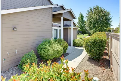303 Live Oak Loop, Central Point, OR 97502 - Photo 39