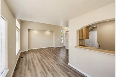 303 Live Oak Loop, Central Point, OR 97502 - Photo 11