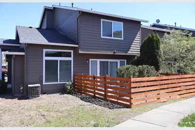 303 Live Oak Loop, Central Point, OR 97502 - Photo 25