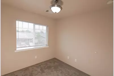 303 Live Oak Loop, Central Point, OR 97502 - Photo 15