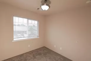 303 Live Oak Loop, Central Point, OR 97502 - Photo 15