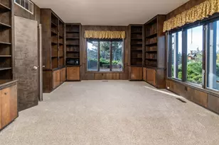 20799 NW Oneil Hwy, Redmond, OR 97756 - Photo 23