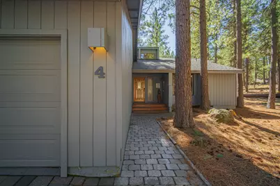 18087 E Butte Lane #4, Sunriver, OR 97707 - Photo 3