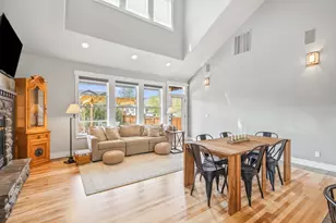 1037 NW Rimrock Dr, Redmond, OR 97756 - Photo 21