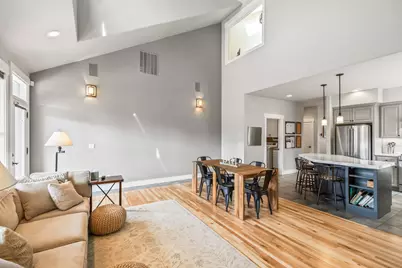 1037 NW Rimrock Drive, Redmond, OR 97756 - Photo 9