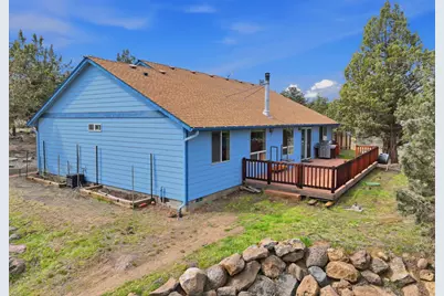 21130 Arid Avenue, Bend, OR 97703 - Photo 9