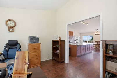 21130 Arid Avenue, Bend, OR 97703 - Photo 39