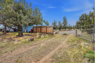 21130 Arid Avenue, Bend, OR 97703 - Photo 51