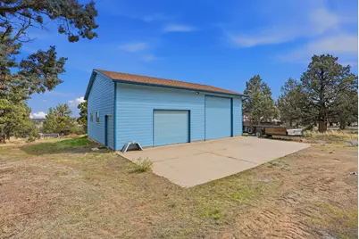 21130 Arid Avenue, Bend, OR 97703 - Photo 17