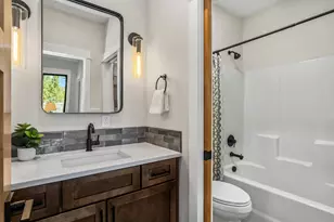 16611 Wilt Rd, Sisters, OR 97759 - Photo 35