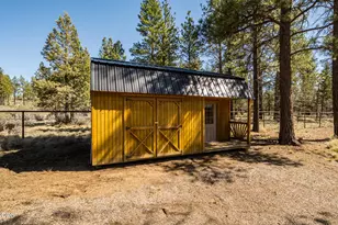 16611 Wilt Rd, Sisters, OR 97759 - Photo 47