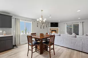 655 NW 26th St, Redmond, OR 97756 - Photo 15