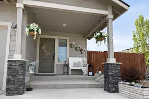 655 NW 26th St, Redmond, OR 97756 - Photo 5