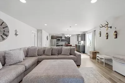 655 NW 26th Street, Redmond, OR 97756 - Photo 19