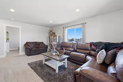 655 NW 26th Street, Redmond, OR 97756 - Photo 29