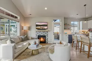 233 W Heising Dr, Sisters, OR 97759 - Photo 5