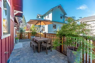 233 W Heising Dr, Sisters, OR 97759 - Photo 9