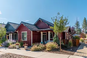 233 W Heising Dr, Sisters, OR 97759 - Photo 11